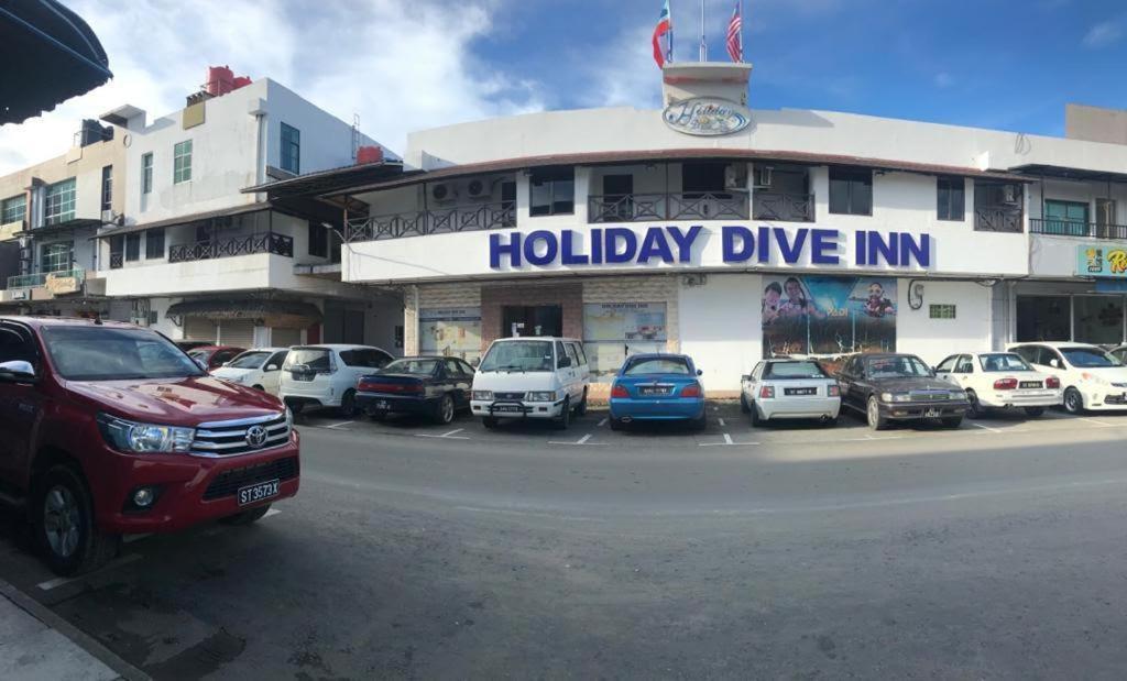 Oyo 90576 Holiday Dive Inn Semporna Exteriér fotografie